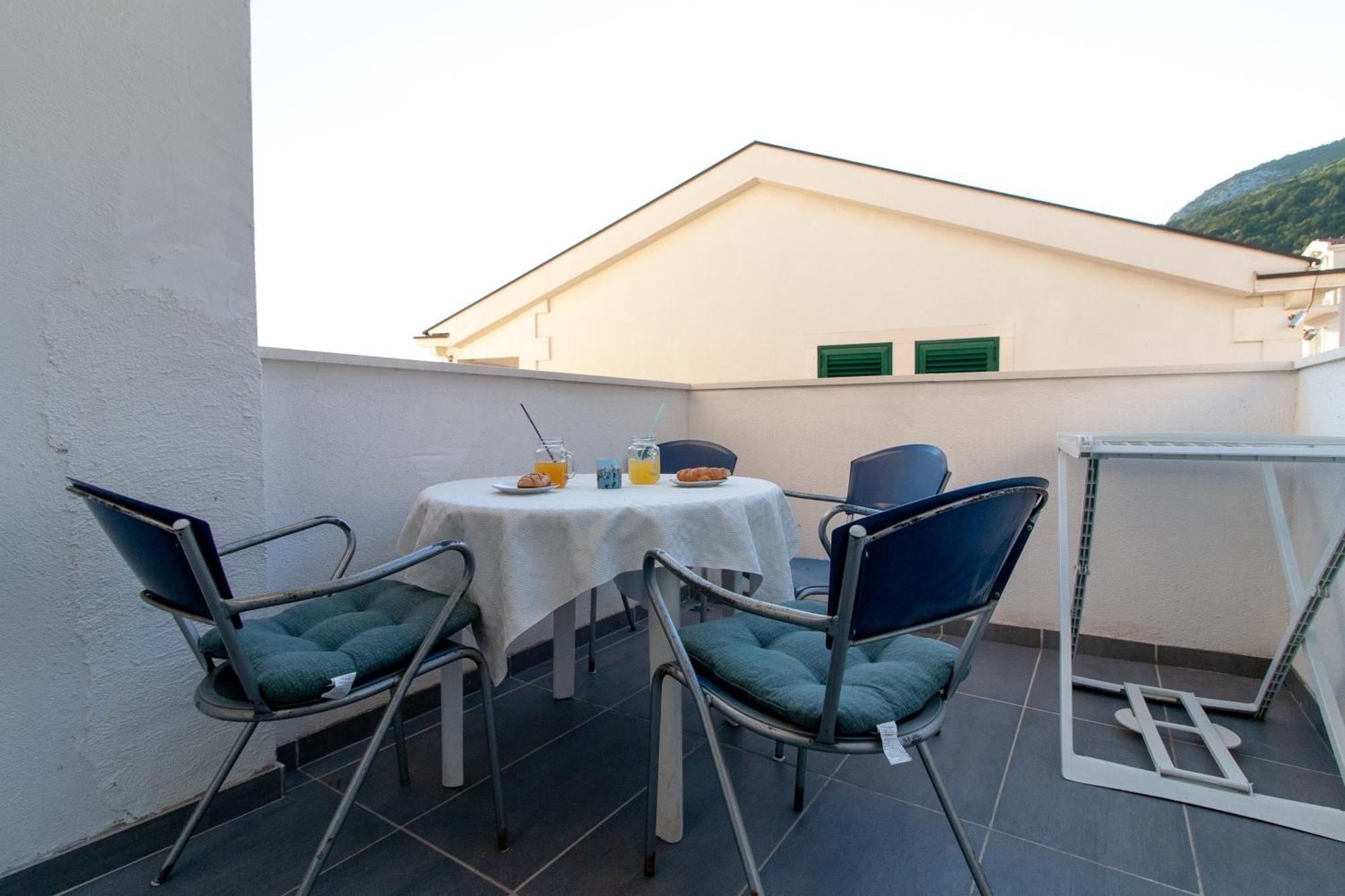 Apartments Laura Neum Phòng bức ảnh