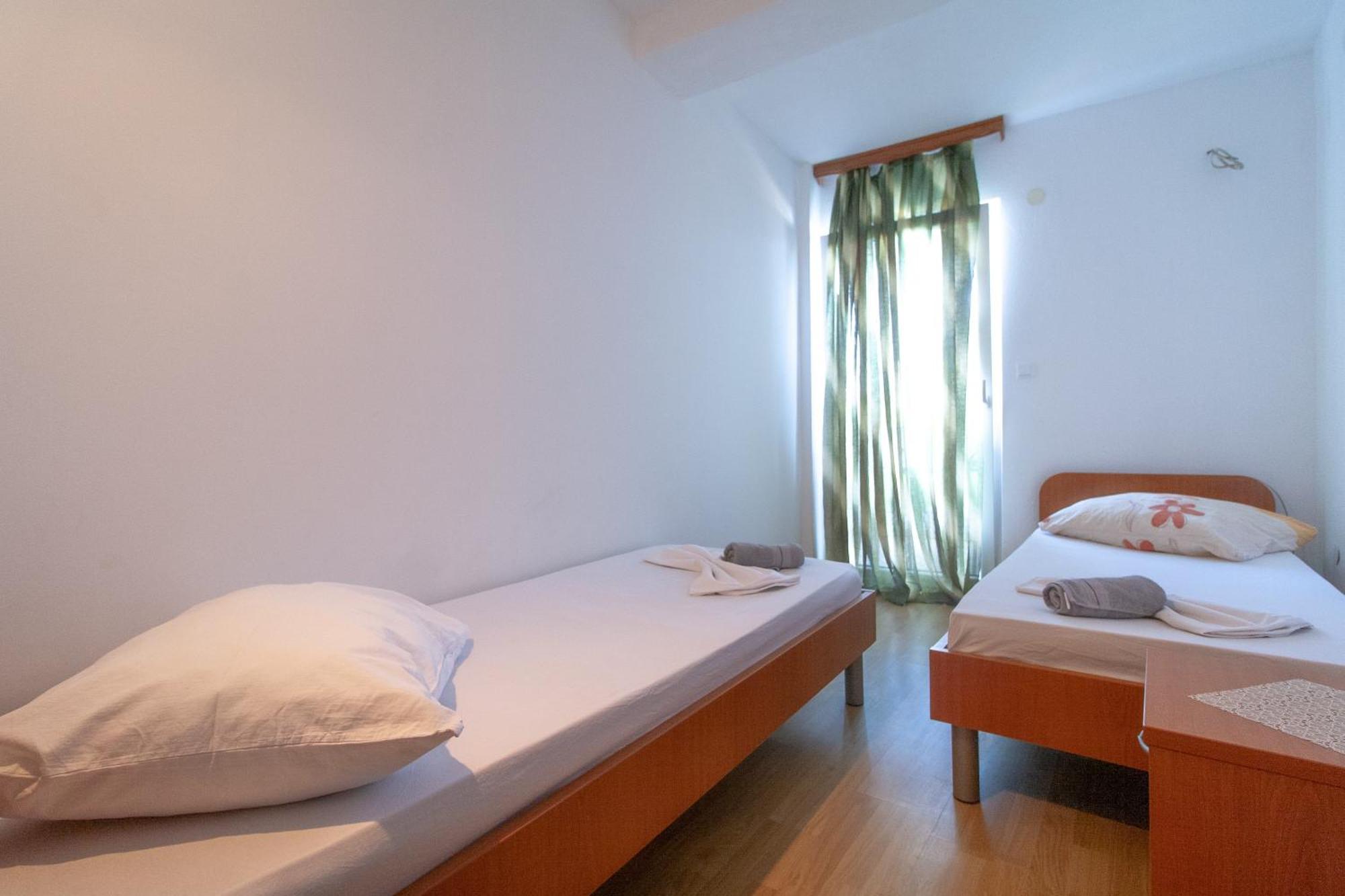 Apartments Laura Neum Phòng bức ảnh