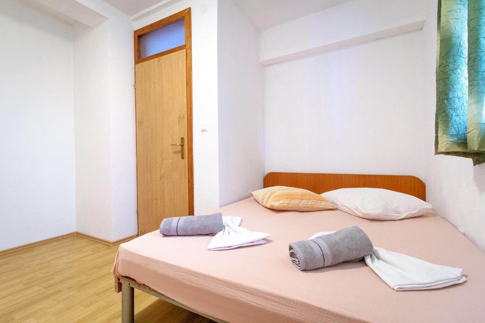 Apartments Laura Neum Phòng bức ảnh