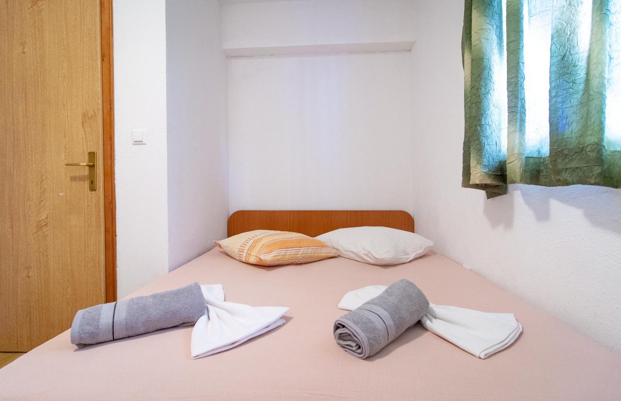Apartments Laura Neum Phòng bức ảnh
